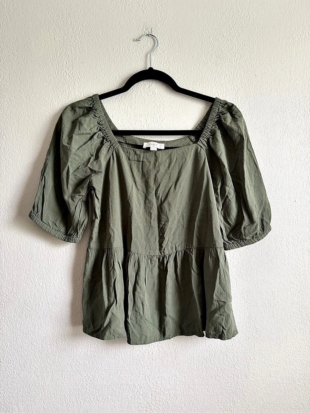 LOFT Olive Puff Sleeve Blouse Size XS